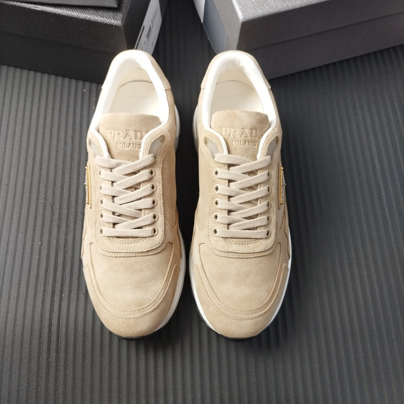 Pra*a suede sneakers beige