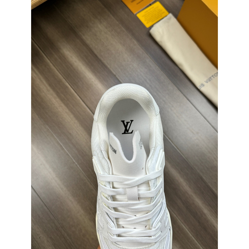 l**is V*t*n trainer calfskin white