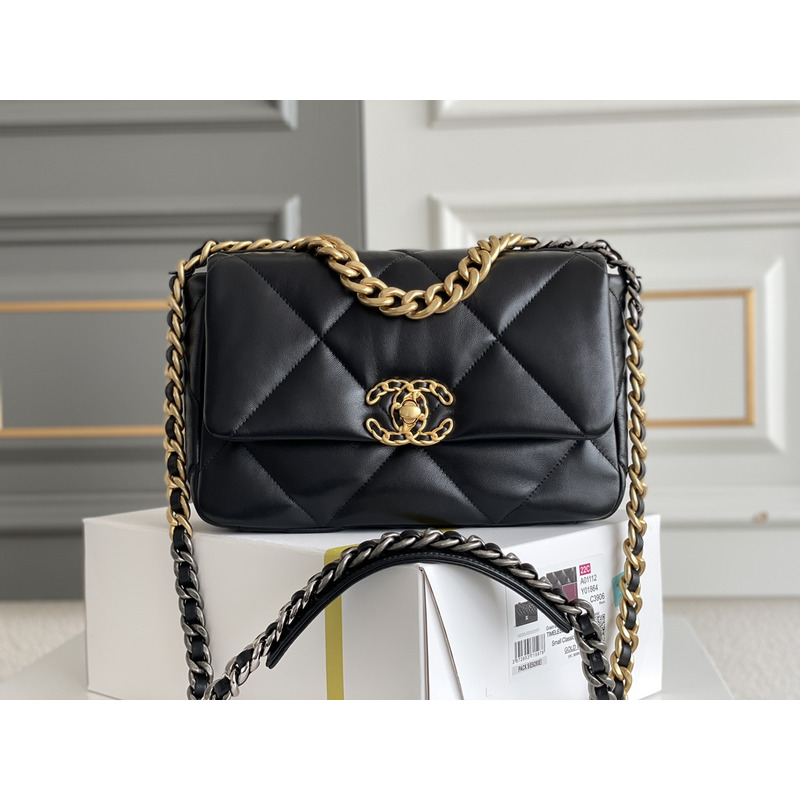 Ch*el 19 handbag shiny lambskin gold-tone black