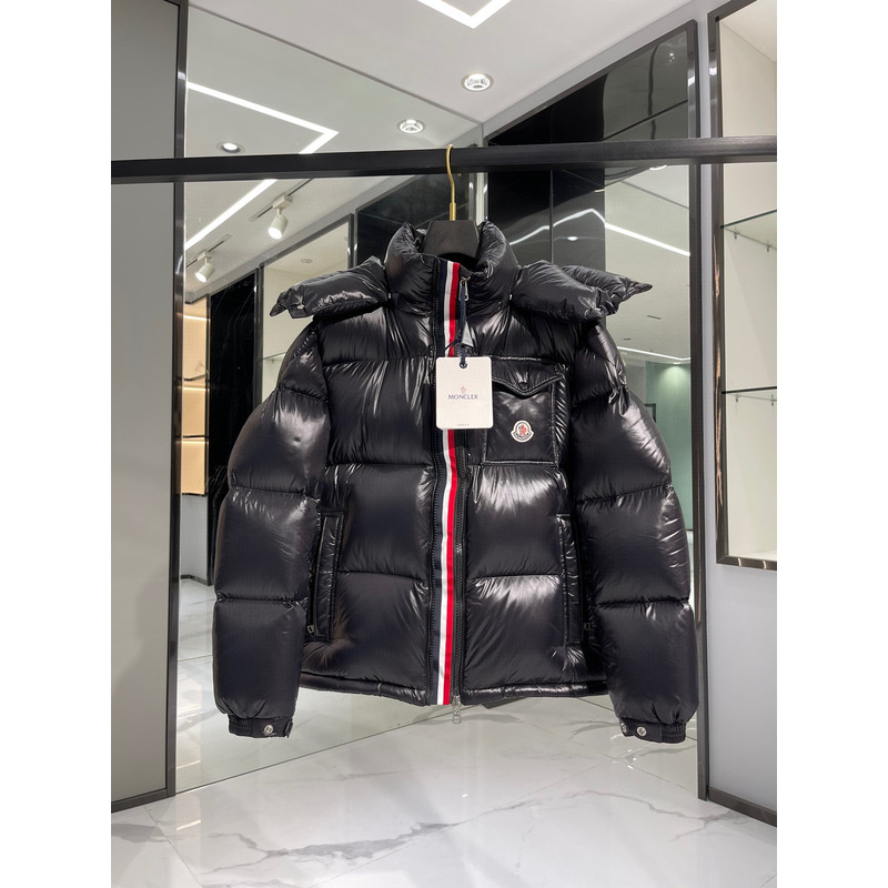 Moncler Montbeliard Short Down Jacket Black