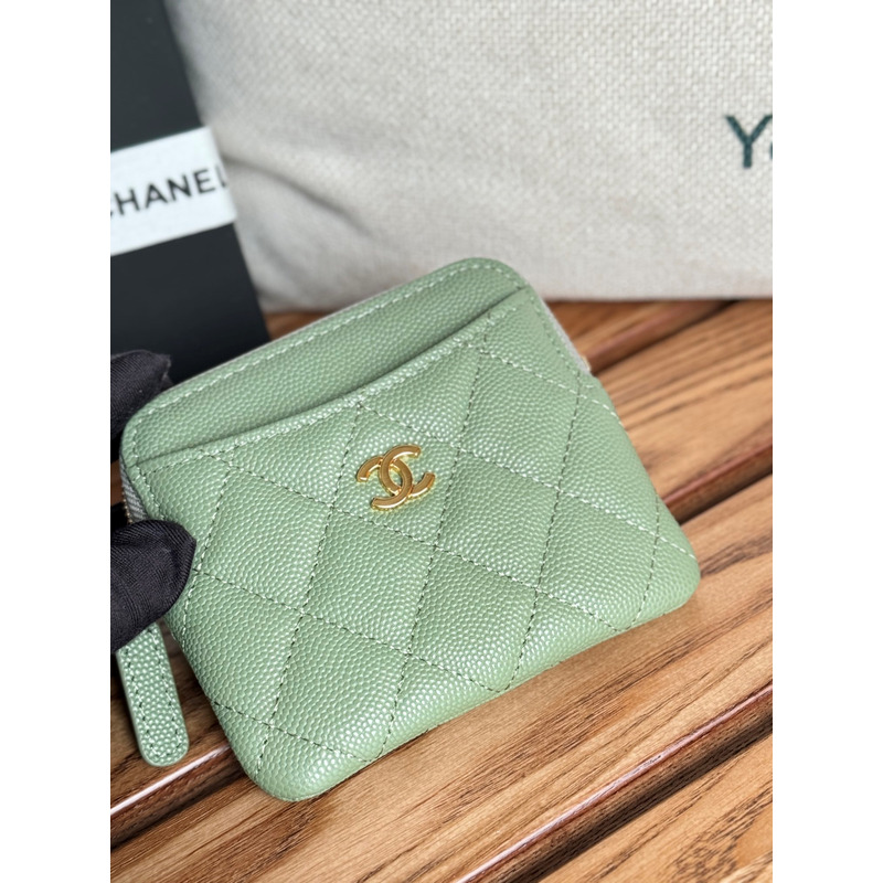 Ch*el classic zip coin purse calfskin green