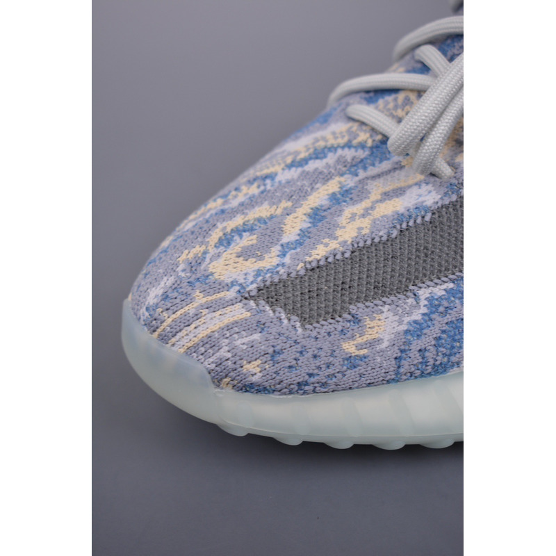 Ad*s yeezy boost 350 v2 mx frost blue sneaker