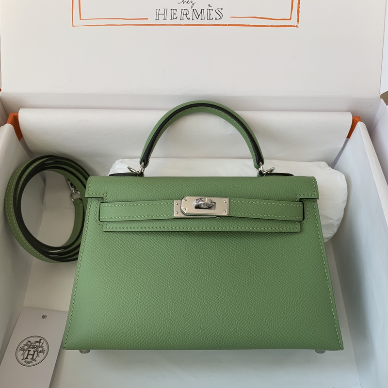 H**mes mini kelly pochette green bag