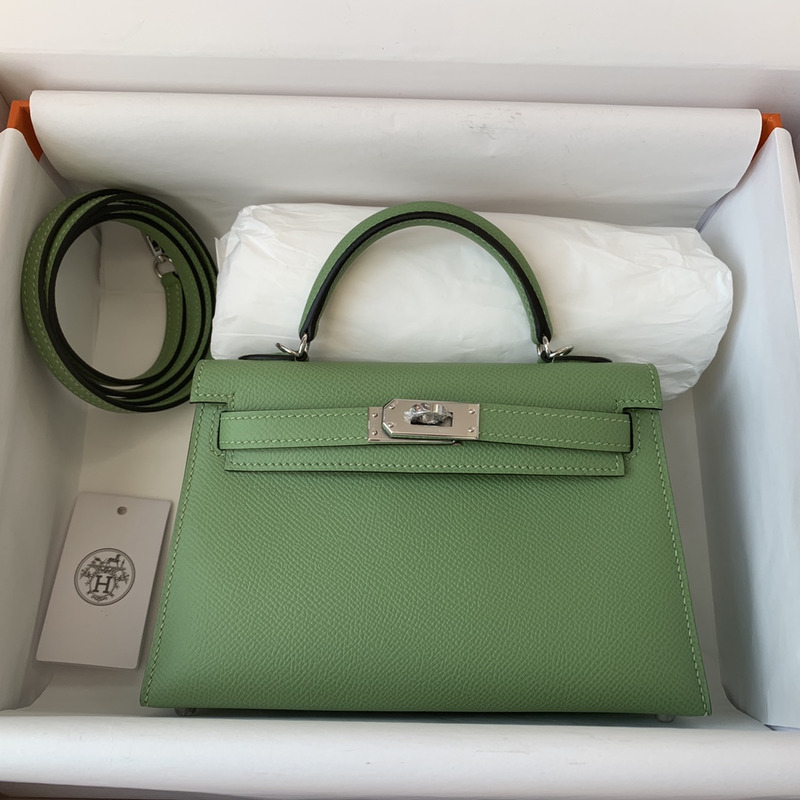 H**mes mini kelly pochette green bag