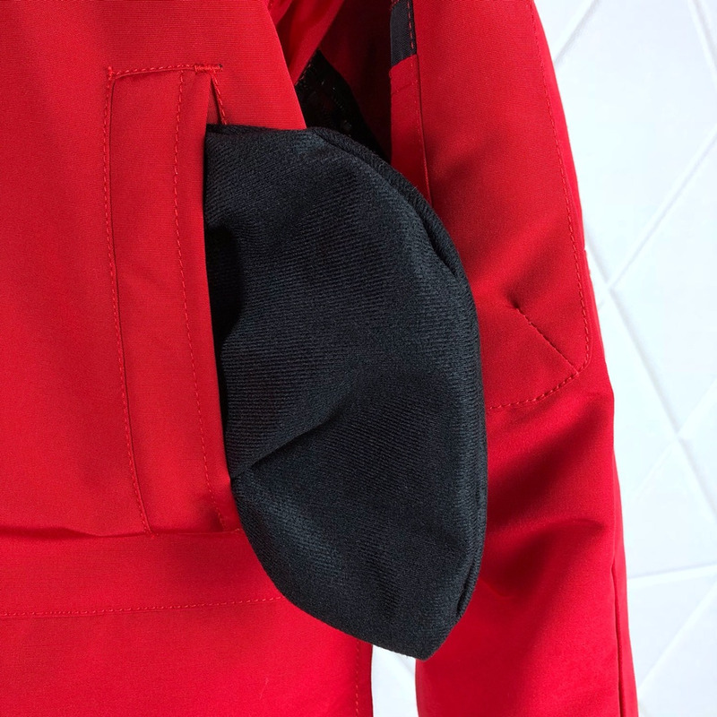 Can*a Go*e chilliwack bomber heritage jacket red