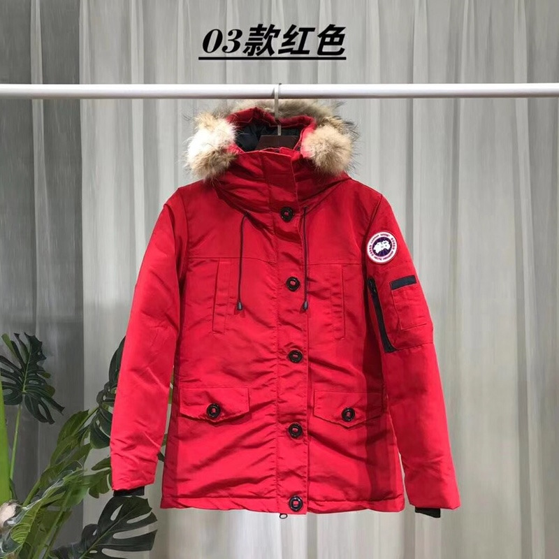 Can*a Go*e womens montebello parka classic fit fur coat jacket red