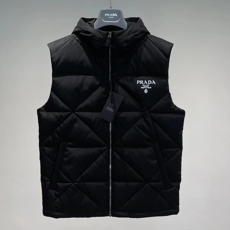 Pra*a re-nylon down vest black