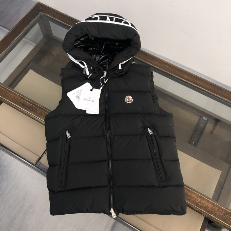 Moncler Montreuil Vest Black