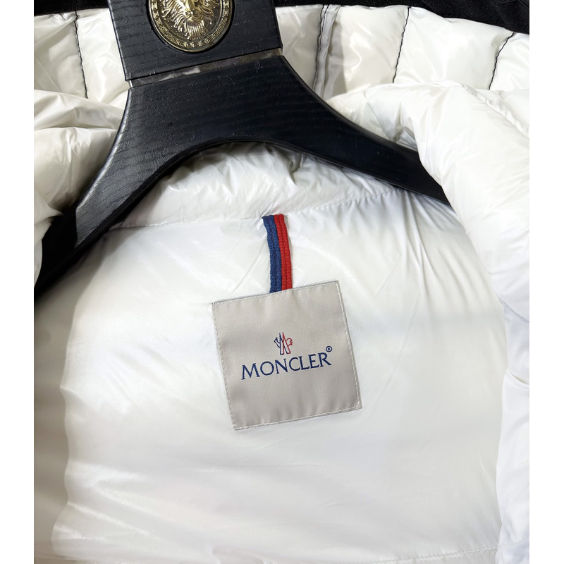 Moncler Ragot Down Gilet Black