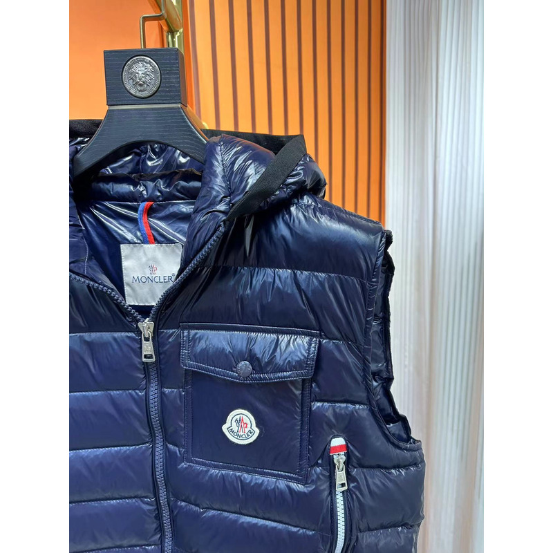 Moncler Ragot Logo Appliquéd Quilted Glossed Shell Hooded Down Gilet Blue