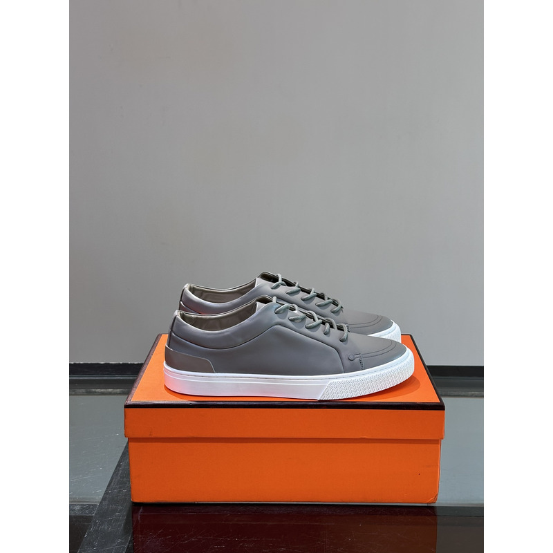 Hermès Irwin Sneaker In Gray