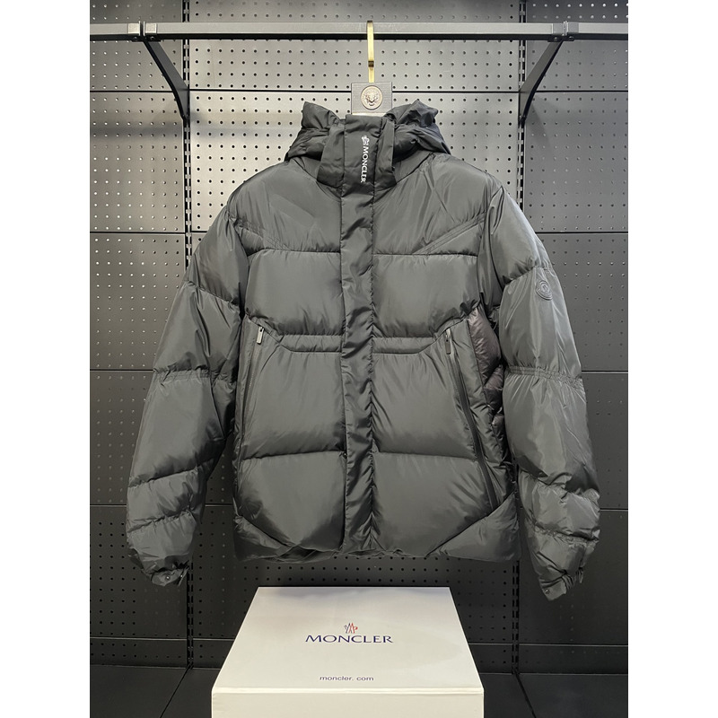 Moncler Padded Coat Black