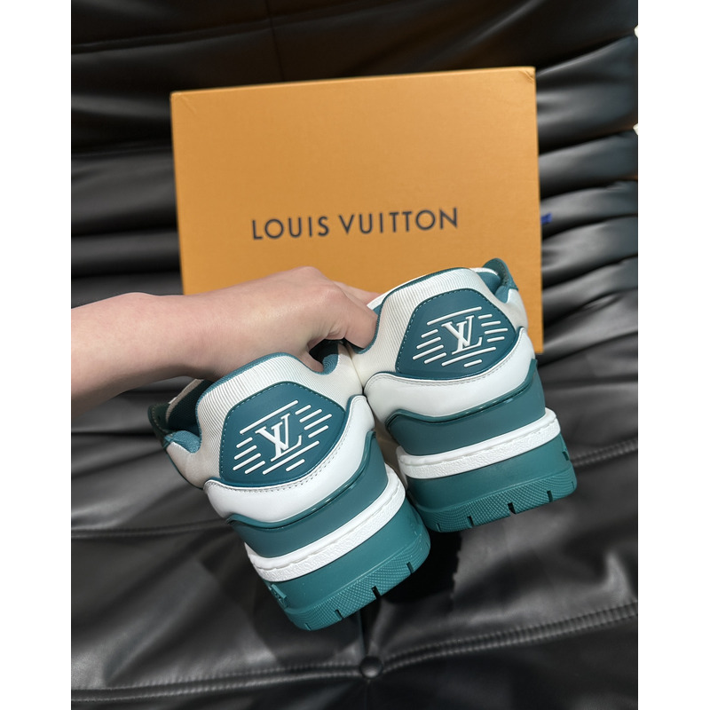 l**is V*t*n lv trainer maxi green and white