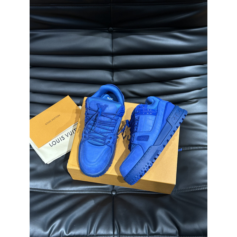 l**is V*t*n lv trainer maxi blue