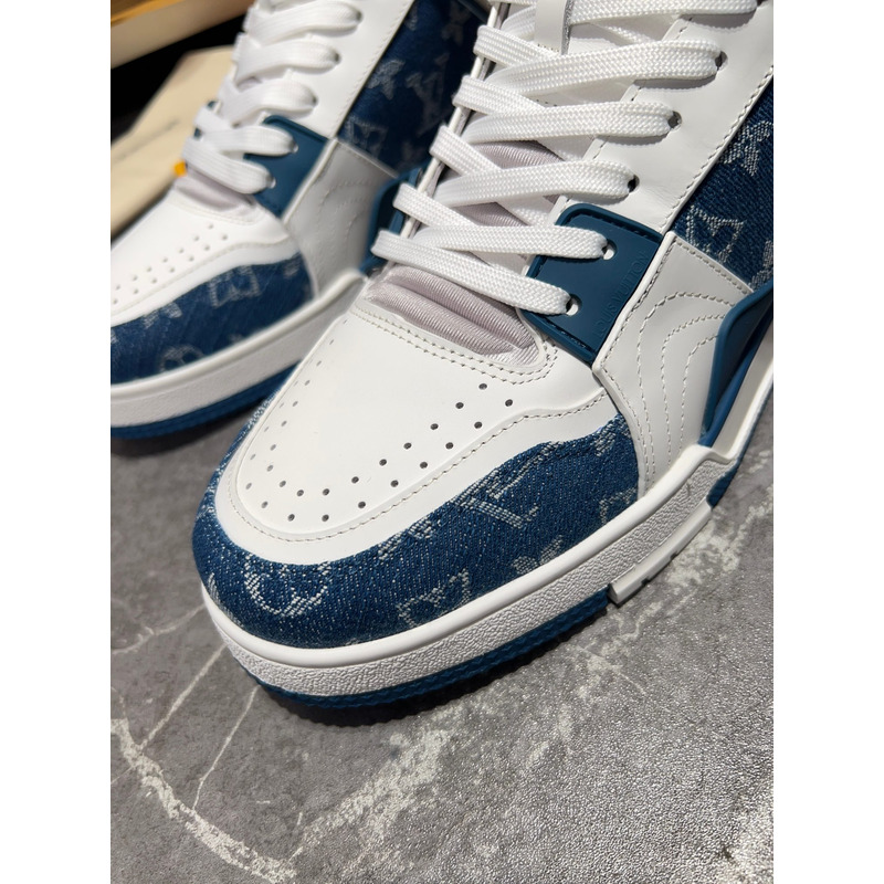 LV High-Top Sneaker in Mult color