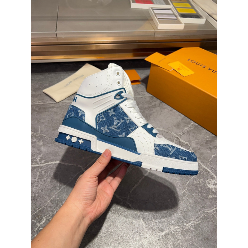 LV High-Top Sneaker in Mult color