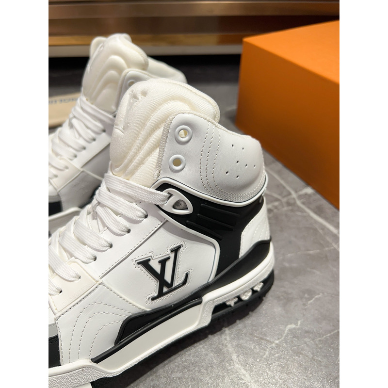 LV High-Top Sneaker in Mult color