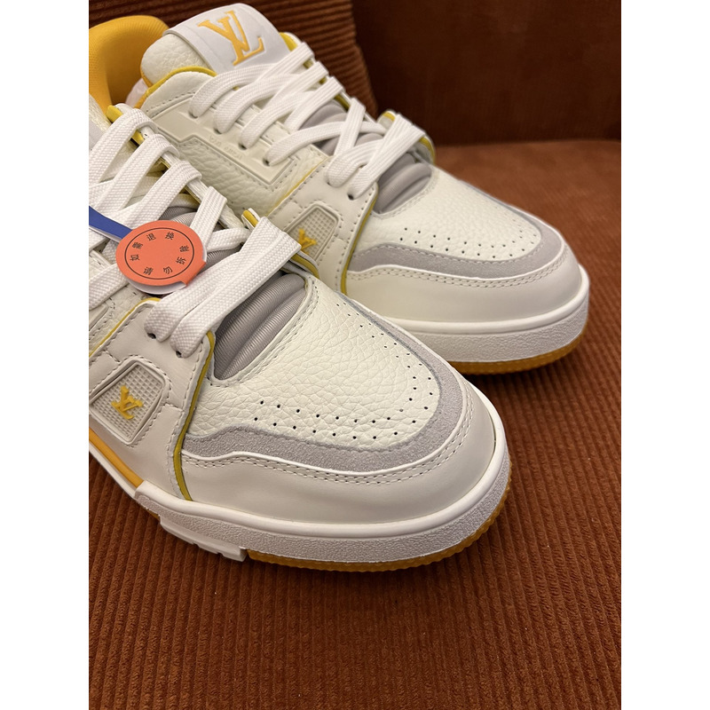 LV 1ACV5R Trainer Sneaker in Mult Color