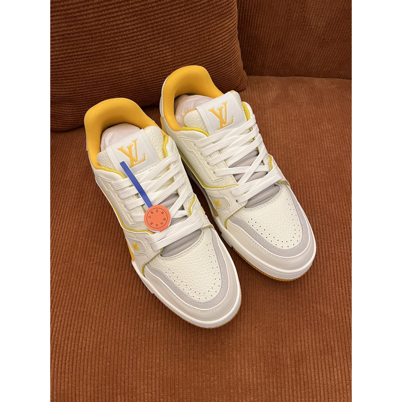 LV 1ACV5R Trainer Sneaker in Mult Color