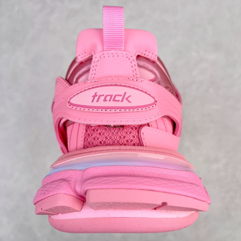 Ba*len*cia*ga led track sneakers in pink