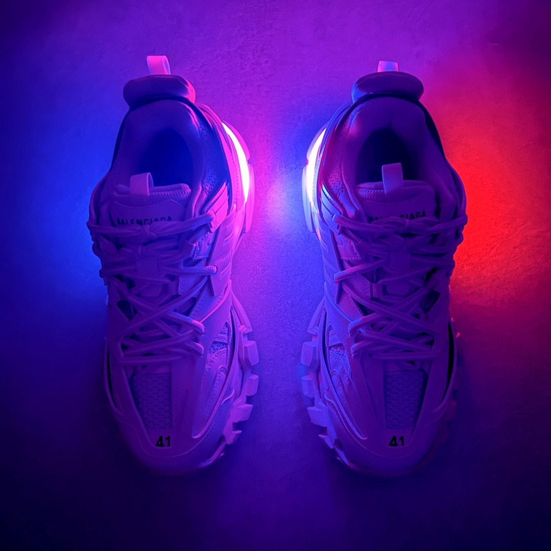 Ba*len*cia*ga led track sneakers in white