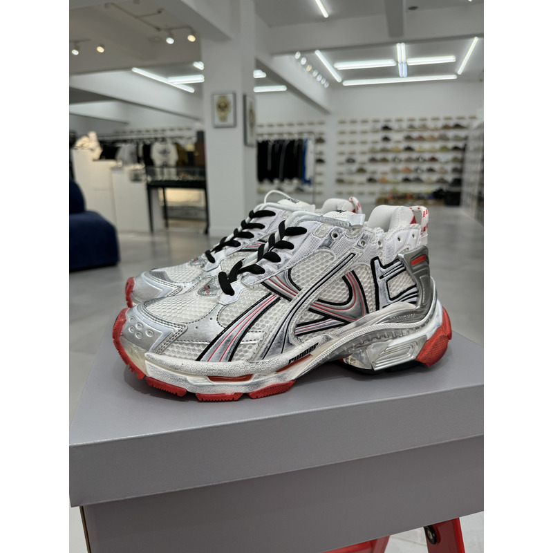 Ba*len*cia*ga runner sneaker in white, grey and red