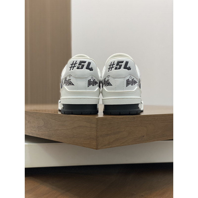 l**is V*t*n trainer sneaker white&black