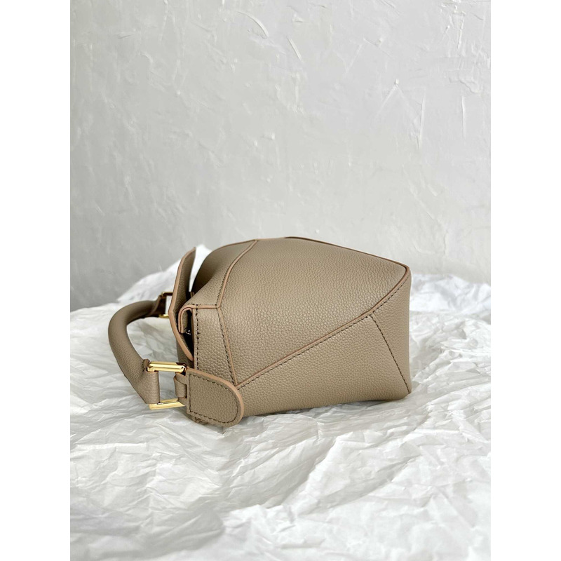 Loewe Calfskin Small Puzzle Bag Artichoke Beige