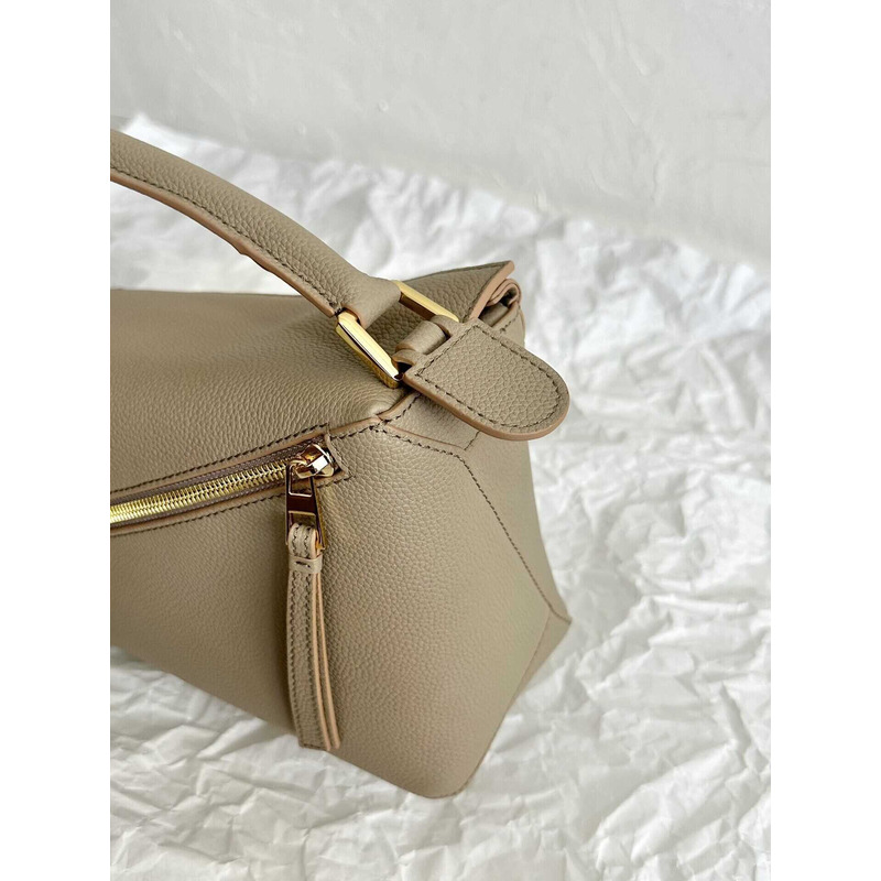 Loewe Calfskin Small Puzzle Bag Artichoke Beige