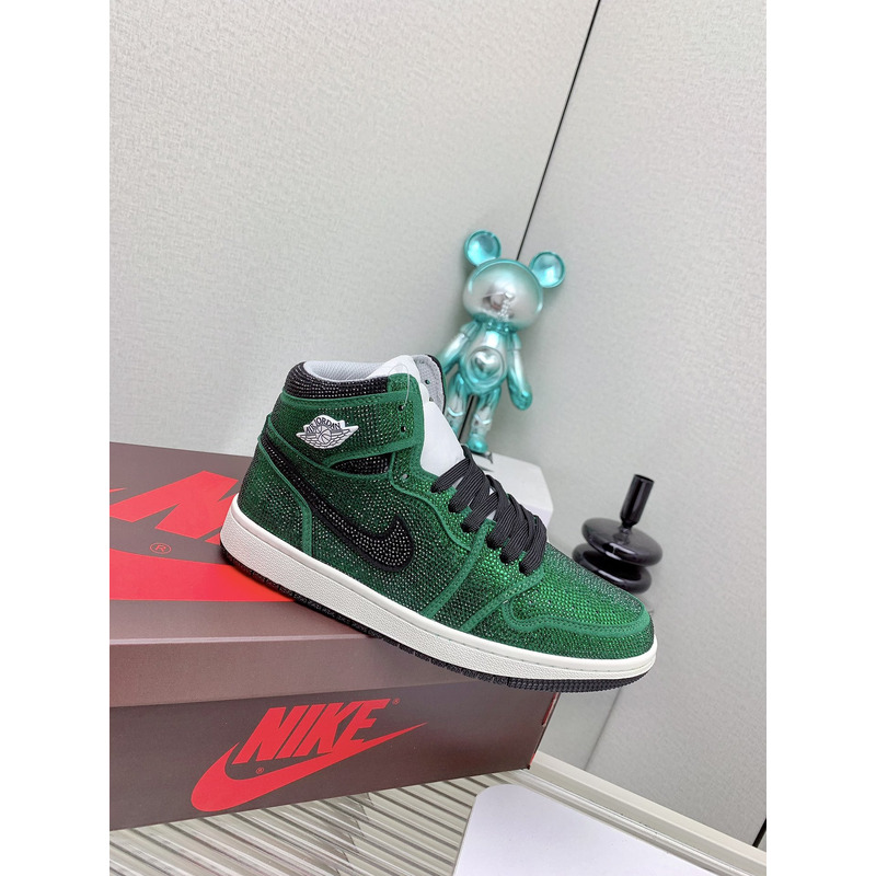 Air Jordan 1 Mid In Green