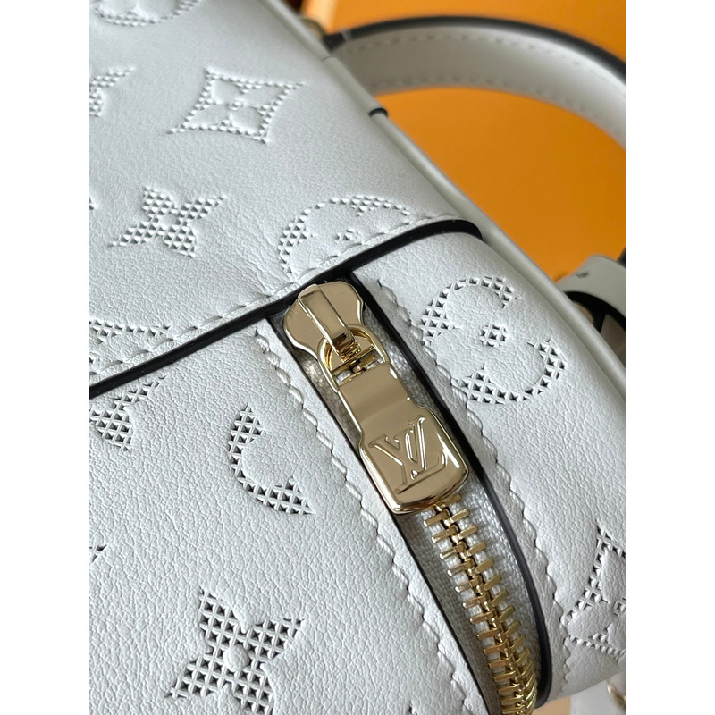 l**is V*t*n vanity chain pouch in white