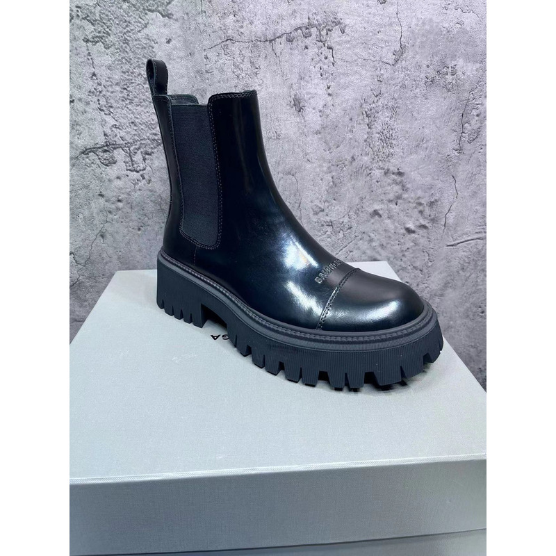 Ba*len*cia*ga chelsea boots black