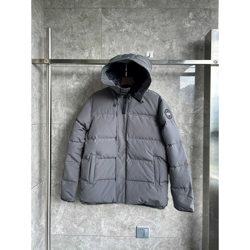 Can*a Go*e macmillan parka in gray