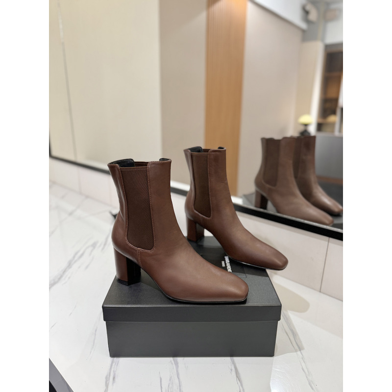 Saint Laurent Theo Smooth Leather Chelsea Boots In Brown