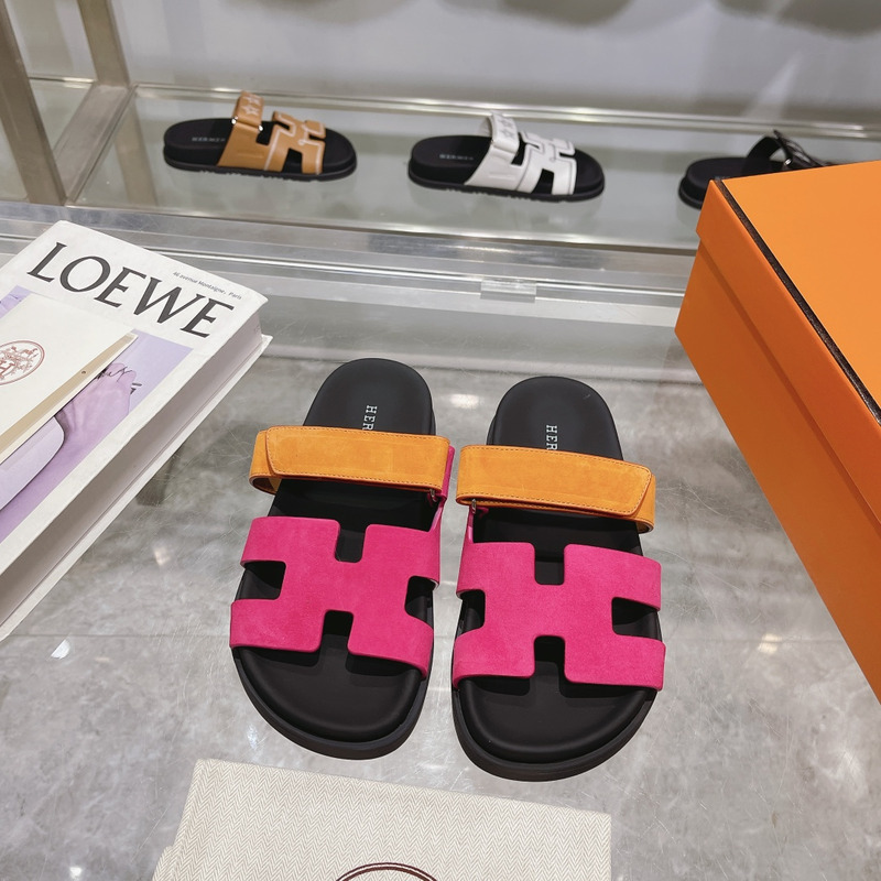 Hermes Chypre Sandal In Pink & Orange