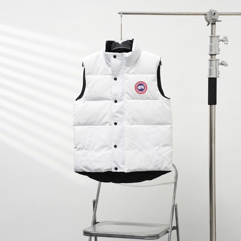 Canada Goose Juniors\' Vanier Vest