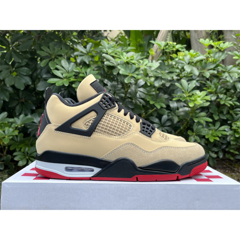 Nike Air Jordan 4 Retro Sneakers In Cacao Wow