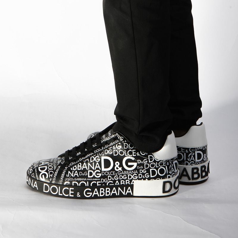 Dolce & Gabbana Logo Print Sneaker(Black)