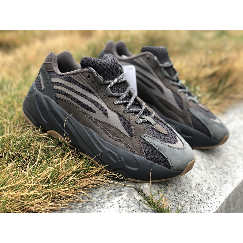 Ad*s yeezy 700 black dark brown eg6860 sneakers men women