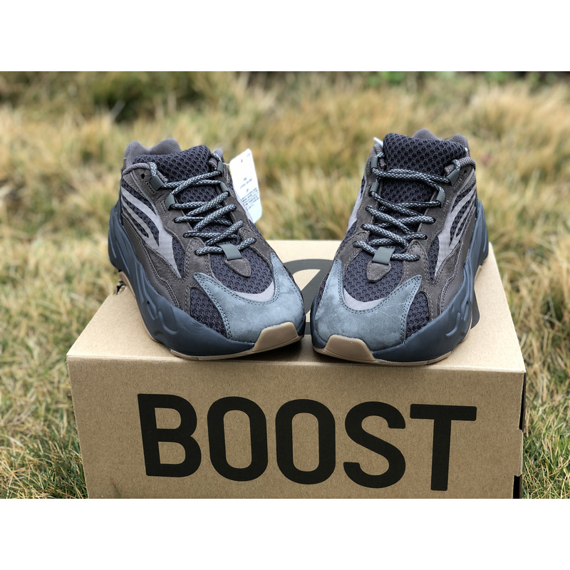 Ad*s yeezy 700 black dark brown eg6860 sneakers men women