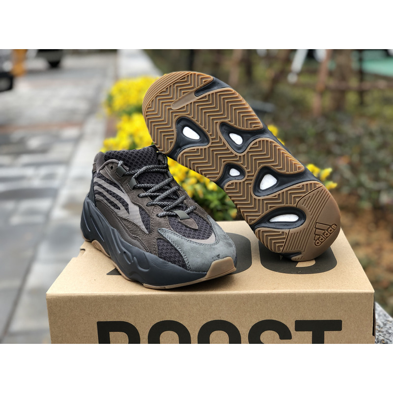 Ad*s yeezy 700 black dark brown eg6860 sneakers men women