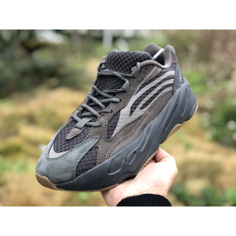 Ad*s yeezy 700 black dark brown eg6860 sneakers men women