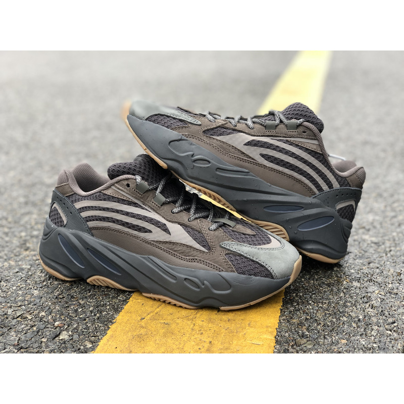 Ad*s yeezy 700 black dark brown eg6860 sneakers men women