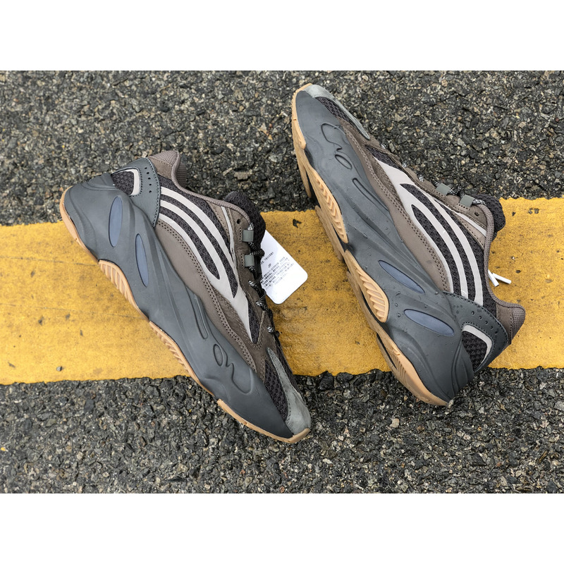 Ad*s yeezy 700 black dark brown eg6860 sneakers men women