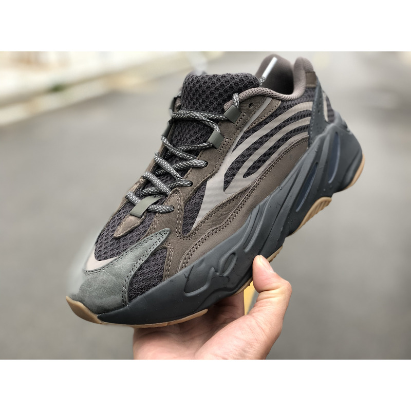 Ad*s yeezy 700 black dark brown eg6860 sneakers men women