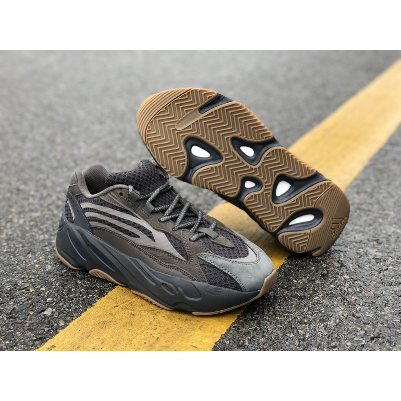 Ad*s yeezy 700 black dark brown eg6860 sneakers men women