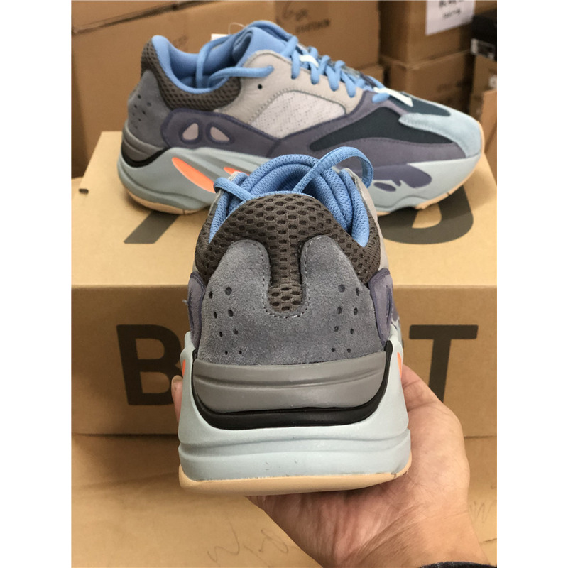 Ad*s yeezy 700 carbon blue carbon blue fw2498 sneakers men women