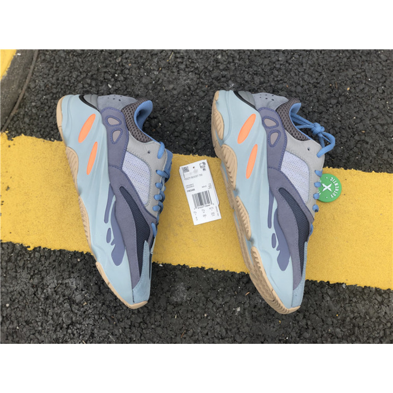 Ad*s yeezy 700 carbon blue carbon blue fw2498 sneakers men women