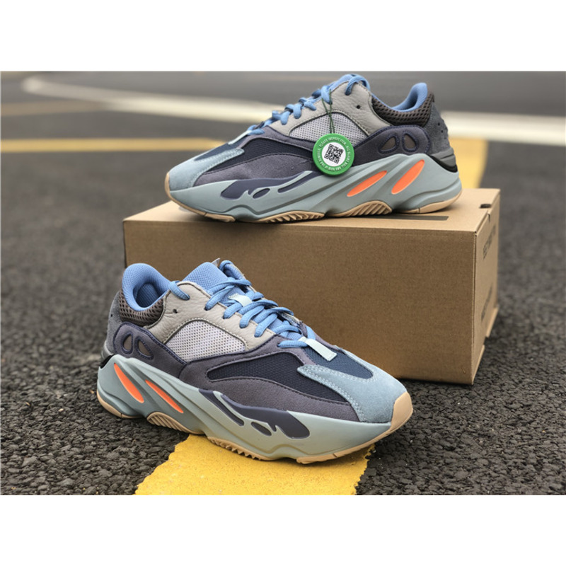 Ad*s yeezy 700 carbon blue carbon blue fw2498 sneakers men women