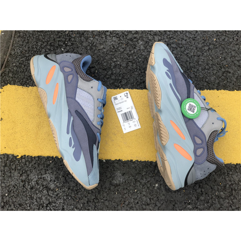 Ad*s yeezy 700 carbon blue carbon blue fw2498 sneakers men women